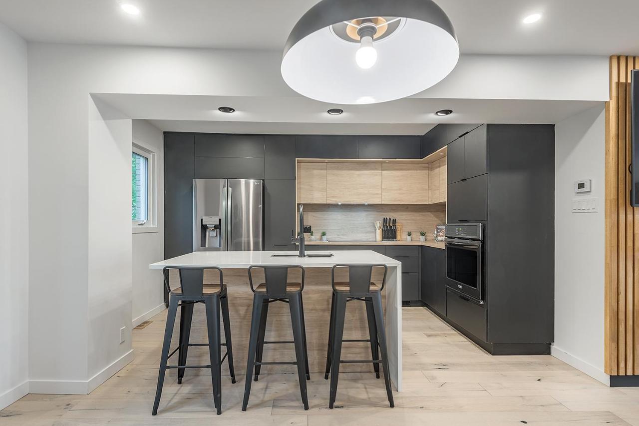 Free Parking Prime Location New Modern Condo Brossard Exteriér fotografie